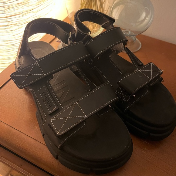 GANNI RUBBER PLATFORM SANDALS - Picture 1 of 4